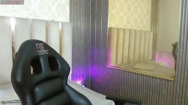 Snapshot of Laulin_tay chatting on February 8, 3:54 am Laulin tay online show from February 8, 3:54 am