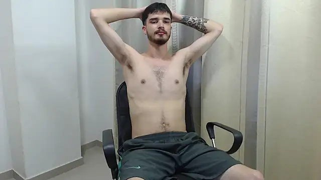 Snapshot of joseh0se chatting on February 18, 4:08 am joseh0se online show from February 18, 4:08 am