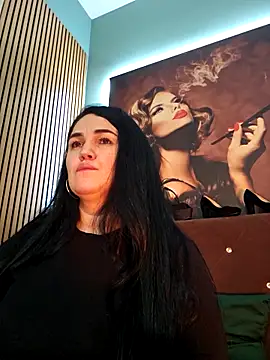 Snapshot of VickyVice chatting on February 9, 7:07 pm VickyVice online show from February 9, 7:07 pm