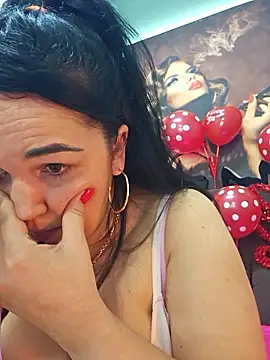 Snapshot of VickyVice chatting on February 12, 6:03 pm VickyVice online show from February 12, 6:03 pm