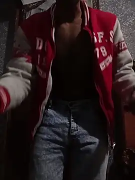 Snapshot of Medo_king1 chatting on February 9, 4:44 pm Medo king1 online show from February 9, 4:44 pm