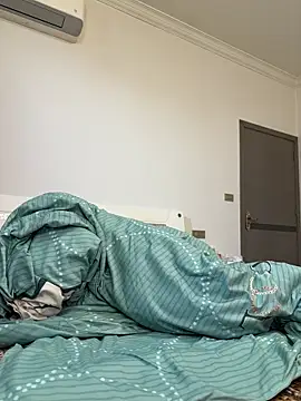 Snapshot of llkiki chatting on March 6, 3:25 am llkiki online show from March 6, 3:25 am