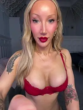 Allana29 online show from May 7, 8:14 pm
