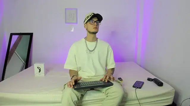 Vlad  night online show from March 20, 3:55 am