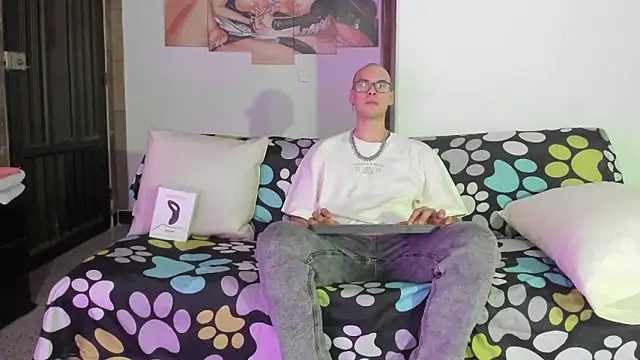 Vlad  night online show from March 27, 3:34 am