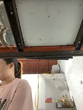 Puka2001 online show from March 18, 2:47 am