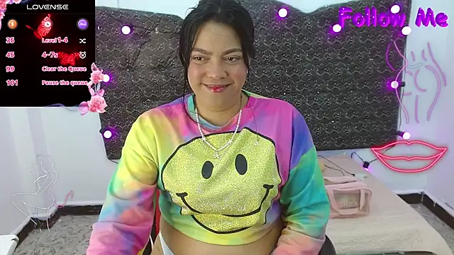 Snapshot of Steixy_cute chatting on February 16, 8:05 pm Steixy cute online show from February 16, 8:05 pm