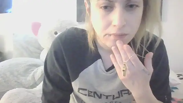 Snapshot of SpicyNatashaXO chatting on February 10, 4:33 pm SpicyNatashaXO online show from February 10, 4:33 pm