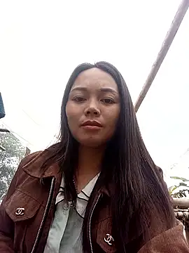 Snapshot of Rose-222 chatting on February 17, 2:19 am Rose-222 online show from February 17, 2:19 am