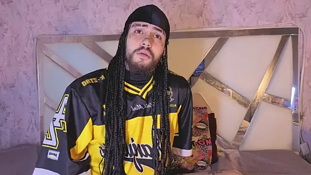 Benny and Mark online show from March 3, 3:56 am