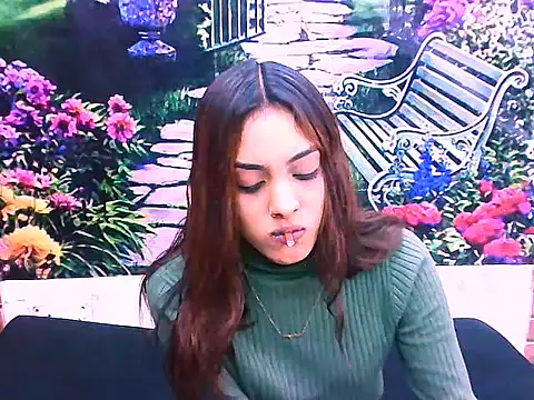 Snapshot of IndianPretty14u2Luv chatting on March 10, 5:12 am IndianPretty14u2Luv online show from March 10, 5:12 am