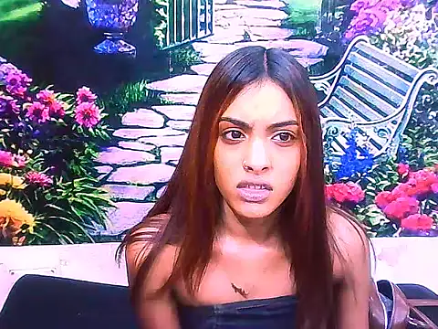 Snapshot of IndianPretty14u2Luv chatting on March 13, 5:14 am IndianPretty14u2Luv online show from March 13, 5:14 am