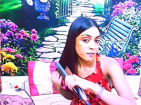 Snapshot of IndianPretty14u2Luv chatting on April 16, 9:39 pm IndianPretty14u2Luv online show from April 16, 9:39 pm