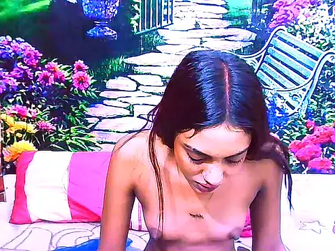 Snapshot of IndianPretty14u2Luv chatting on April 21, 5:14 am IndianPretty14u2Luv online show from April 21, 5:14 am