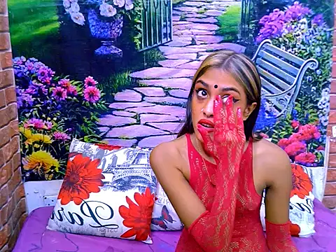 Snapshot of IndianPretty14u2Luv chatting on July 9, 7:51 pm IndianPretty14u2Luv online show from July 9, 7:51 pm