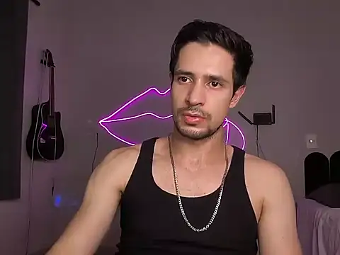 Snapshot of Cshunderlick chatting on February 16, 12:07 am Cshunderlick online show from February 16, 12:07 am