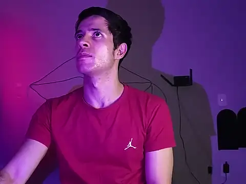 Snapshot of Cshunderlick chatting on February 23, 6:22 am Cshunderlick online show from February 23, 6:22 am