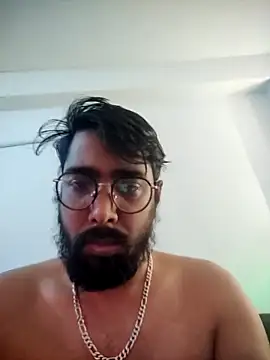 Snapshot of Ajju121092 chatting on February 3, 3:26 am Ajju121092 online show from February 3, 3:26 am