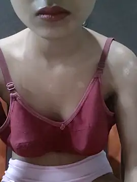 twinkle20 online show from February 21, 9:16 pm