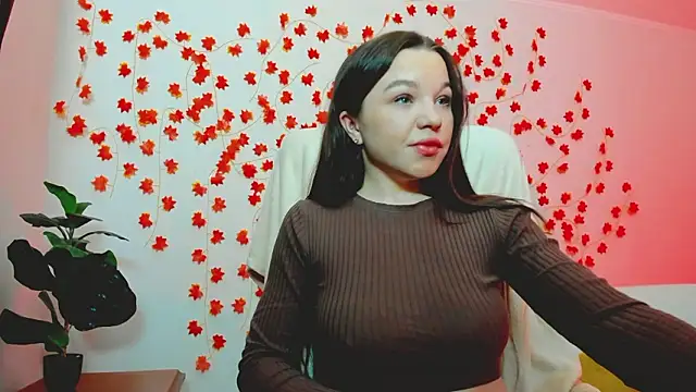 Snapshot of Mia_Mia999 chatting on February 5, 9:30 pm Mia Mia999 online show from February 5, 9:30 pm