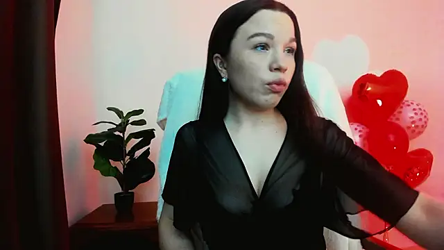 Snapshot of Mia_Mia999 chatting on February 11, 10:04 pm Mia Mia999 online show from February 11, 10:04 pm