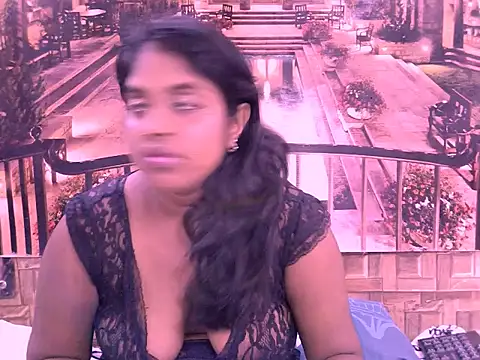 Snapshot of IndianDiva27 chatting on February 13, 5:58 am IndianDiva27 online show from February 13, 5:58 am