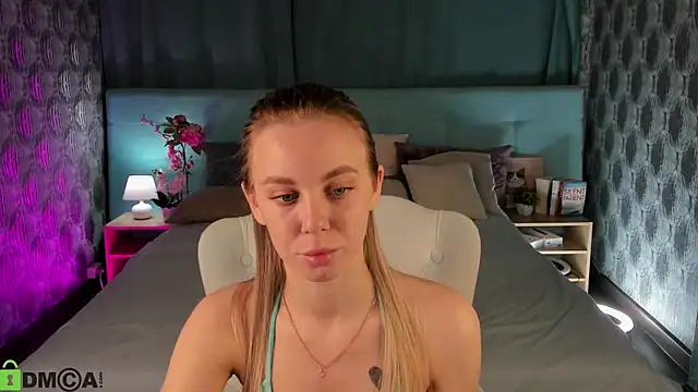 Tesssa Young online show from April 4, 12:31 am