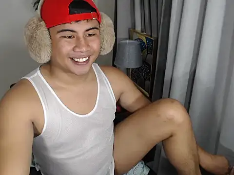 Snapshot of beraldick chatting on February 10, 11:47 am beraldick online show from February 10, 11:47 am