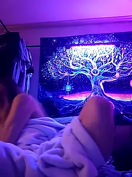 Sunflower0025 online show from March 14, 2:06 am