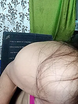 alinaarora online show from March 4, 9:32 pm