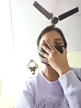 Mahira-- online show from February 16, 3:46 am