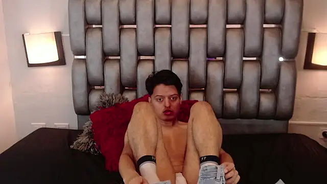 Snapshot of Kevin_Charless chatting on March 10, 11:48 am Kevin Charless online show from March 10, 11:48 am