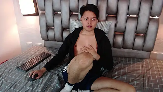 Snapshot of Kevin_Charless chatting on March 12, 11:05 am Kevin Charless online show from March 12, 11:05 am