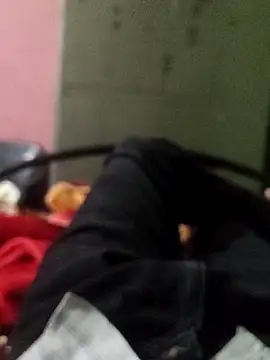 Snapshot of jesse_pinkman99 chatting on February 21, 5:36 pm jesse pinkman99 online show from February 21, 5:36 pm