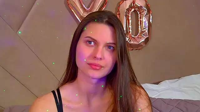 Snapshot of AliceVersal chatting on February 24, 4:32 am AliceVersal online show from February 24, 4:32 am