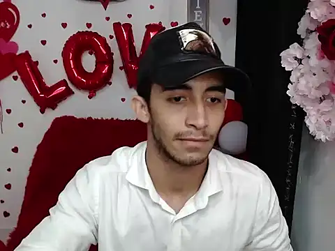 Caius fox online show from February 15, 4:58 pm