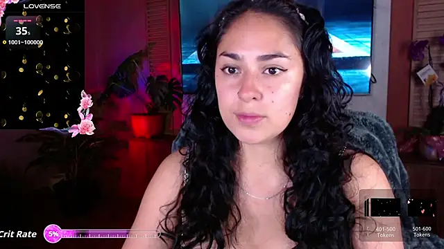 Snapshot of Iris_colette chatting on May 6, 11:21 pm Iris colette online show from May 6, 11:21 pm