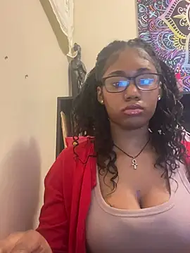 Snapshot of Ebonythroat777 chatting on February 14, 6:15 pm Ebonythroat777 online show from February 14, 6:15 pm