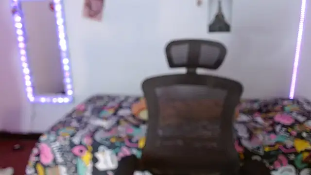 Lolitaa  VIP online show from February 19, 8:16 pm