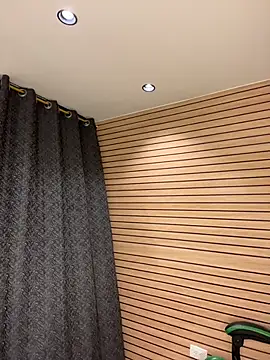 TheBatMansion online show from March 31, 4:02 am