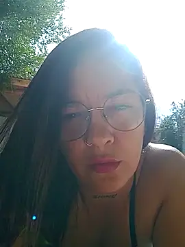 Snapshot of kuramaqueen chatting on February 25, 7:12 pm kuramaqueen online show from February 25, 7:12 pm