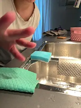 Snapshot of Sara0202 chatting on February 27, 2:28 pm Sara0202 online show from February 27, 2:28 pm