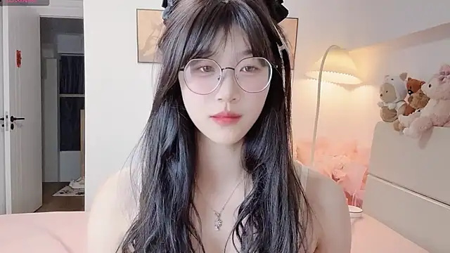 Luminous4173 online show from May 29, 12:58 pm