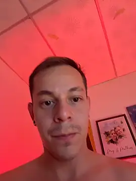 Snapshot of AxelMuller chatting on February 17, 10:49 pm AxelMuller online show from February 17, 10:49 pm