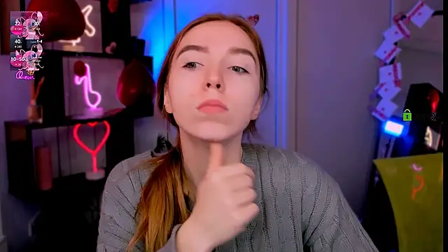 Snapshot of stella_flower chatting on February 17, 5:59 am stella flower online show from February 17, 5:59 am