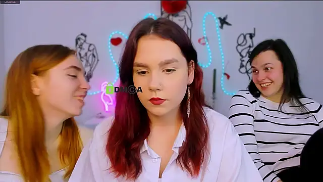 Snapshot of stella_flower chatting on February 23, 1:19 pm stella flower online show from February 23, 1:19 pm