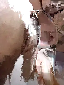 Snapshot of BabeseniirRS chatting on April 12, 5:56 am BabeseniirRS online show from April 12, 5:56 am