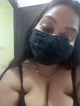 Aliya Hott online show from March 30, 1:45 pm