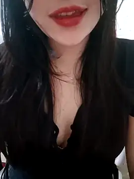 Snapshot of Moe-moex chatting on February 24, 3:32 pm Moe-moex online show from February 24, 3:32 pm