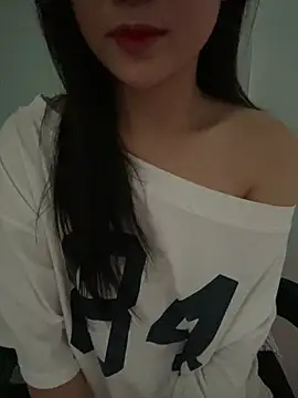 Snapshot of hotgirl-sexy chatting on March 28, 8:36 am hotgirl-sexy online show from March 28, 8:36 am
